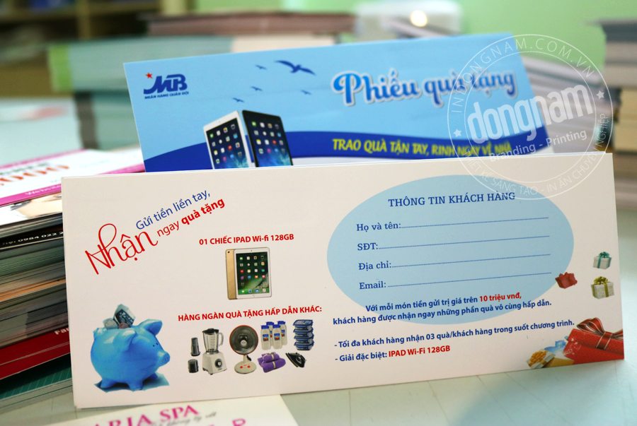 in phiếu quà tặng, in voucher quà tặng in phiếu quà tặng, in voucher quà tặng